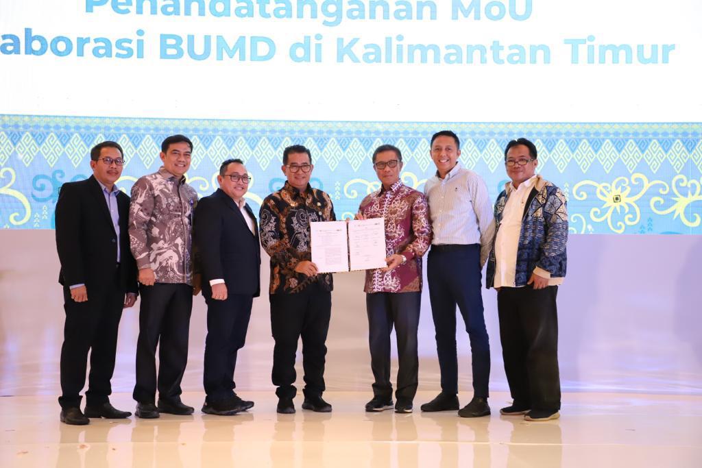 Penandatanganan MOU Kolaborasi BUMD di Kalimantan Timur